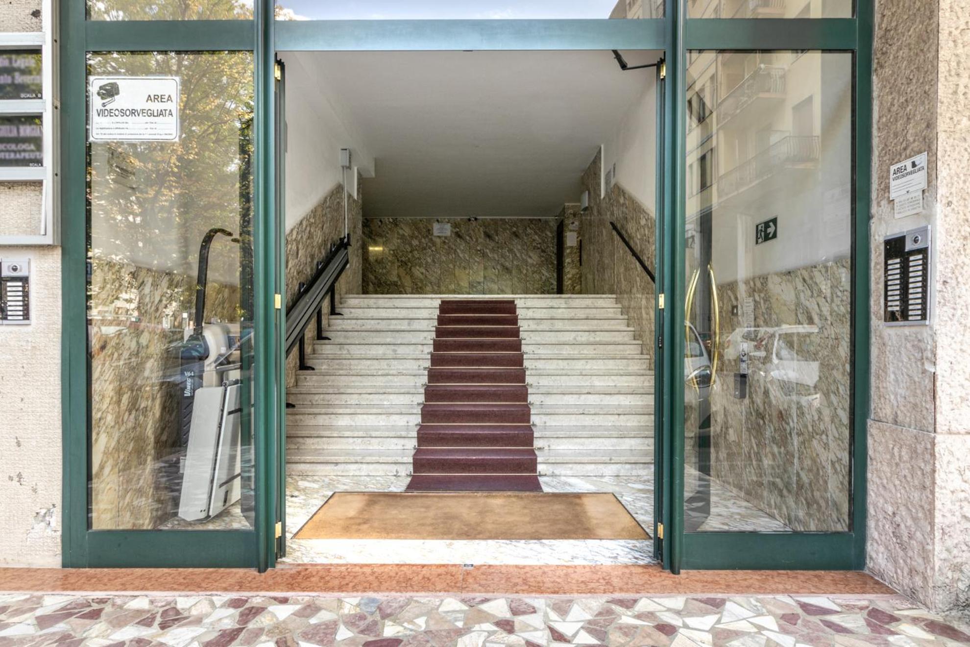 Il Faro Luxury Rooms & Lounge La Spezia Buitenkant foto