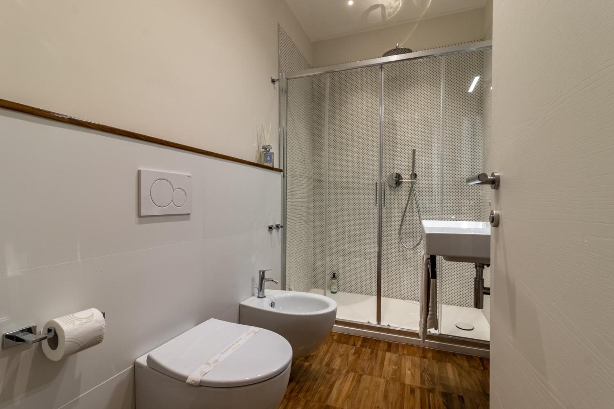 Il Faro Luxury Rooms & Lounge La Spezia Buitenkant foto